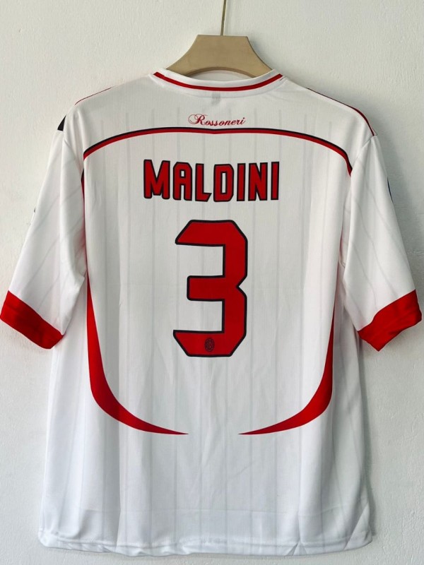AC Milan 2006-07 away jersey. Image